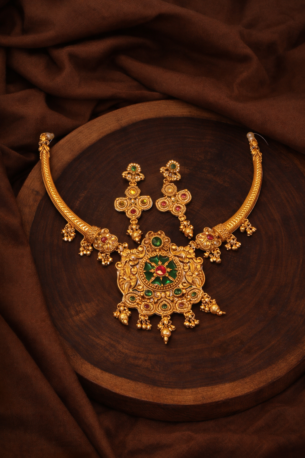 Handcrafted Gold-Tone Demi Bridal Jewellery Set