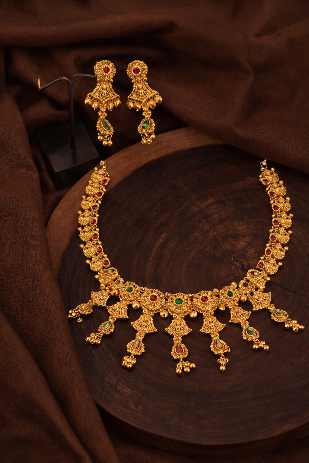 Handcrafted Gold-Tone Demi Bridal Jewellery Set